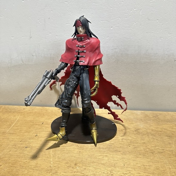 Vincent Valentine Final Fantasy VII Advent Children Play Arts Action Figure - Picture 1 of 8